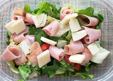 How many calories are in ham, salami provolone mini sub withpasta salad - calories, carbs, nutrition