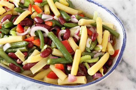 How many calories are in ham provolone club with 3-bean salad - calories, carbs, nutrition