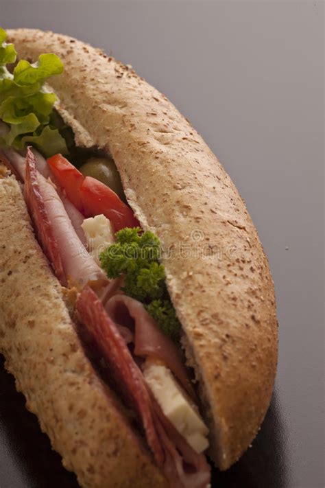 How many calories are in ham salami and cheese roll, acc-st - calories, carbs, nutrition