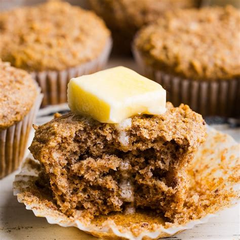 How many calories are in honey bran muffin - calories, carbs, nutrition