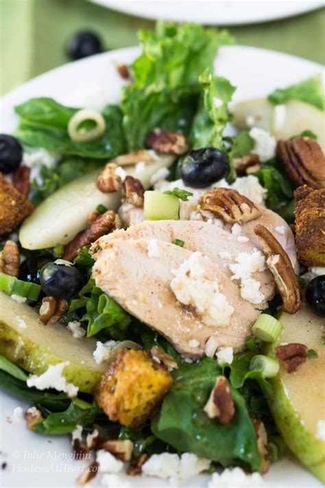 How many calories are in honey chicken pear salad plate - calories, carbs, nutrition