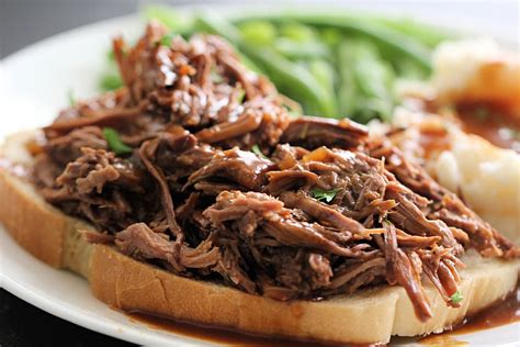 How many calories are in hot open faced beef sandwich - calories, carbs, nutrition