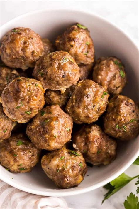 How many calories are in housemade prepared meatballs - calories, carbs, nutrition