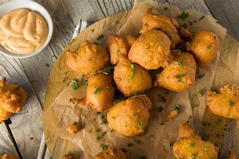 How many calories are in hush puppies - calories, carbs, nutrition