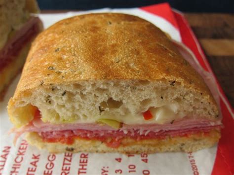 How many calories are in italian melt - calories, carbs, nutrition