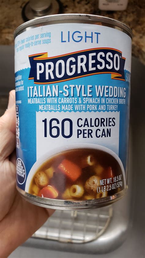 How many calories are in italian style wedding soup - calories, carbs, nutrition