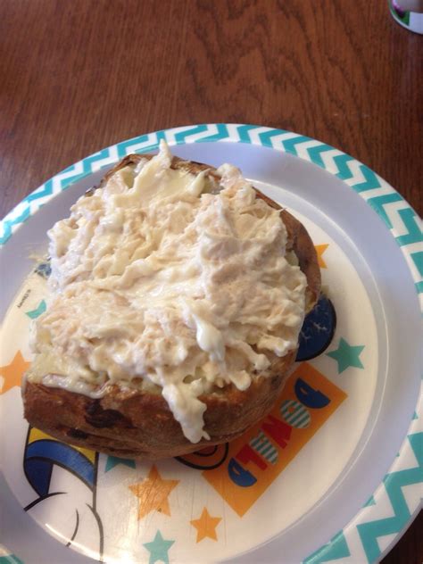 How many calories are in jacket potato with chicken mayonnaise - calories, carbs, nutrition