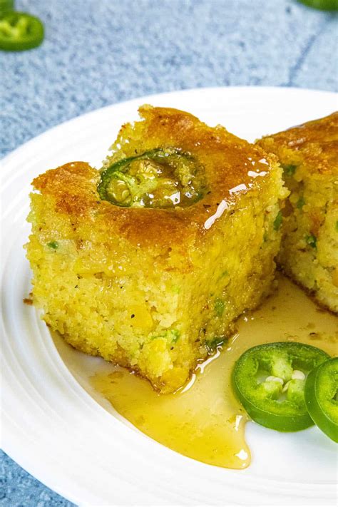 How many calories are in jalapeno cornbread, traditional - calories, carbs, nutrition