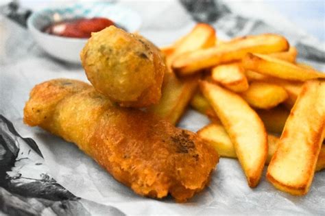 How many calories are in jumbo battered sausage - calories, carbs, nutrition