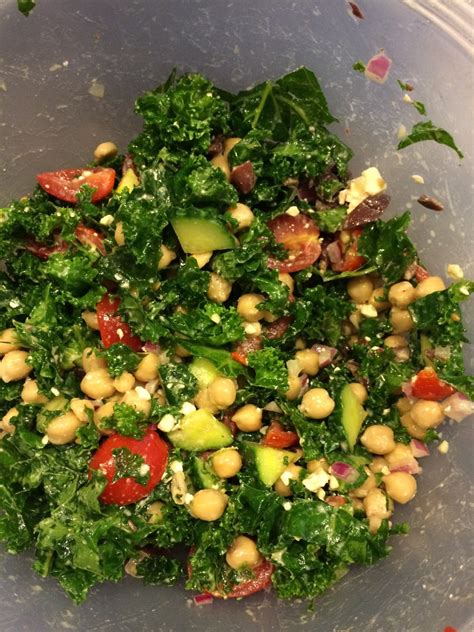 How many calories are in kale salad - calories, carbs, nutrition