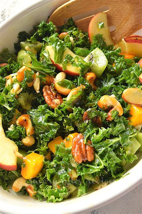 How many calories are in kale salad with pecans - calories, carbs, nutrition