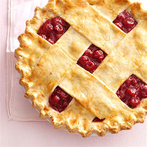 How many calories are in lattice top cherry pie - calories, carbs, nutrition