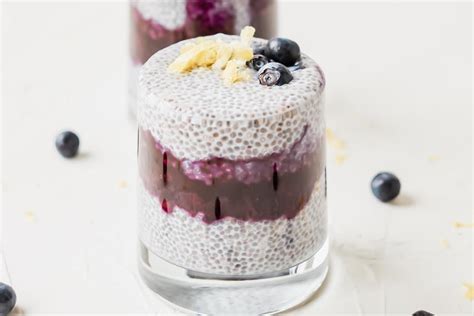 How many calories are in lemon blueberry chia pudding parfait - calories, carbs, nutrition