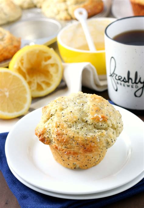 How many calories are in lemon poppy seed muffin - calories, carbs, nutrition