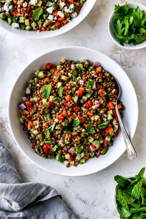 How many calories are in lentil, tuna, and roasted red pepper salad - calories, carbs, nutrition