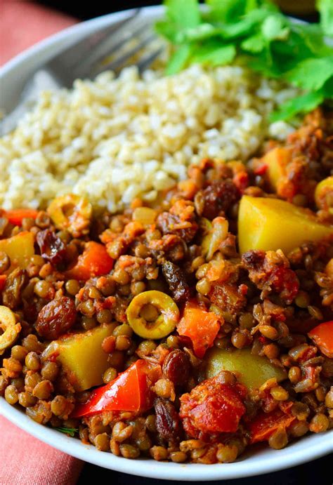 How many calories are in lentil picadillo - calories, carbs, nutrition