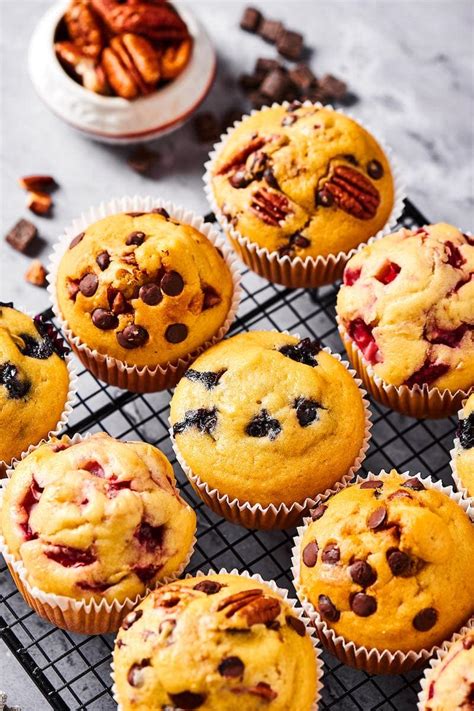 How many calories are in low fat variety muffins - calories, carbs, nutrition