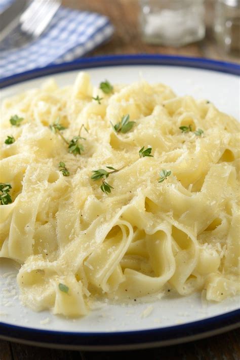 How many calories are in low-cal fettuccine alfredo - calories, carbs, nutrition