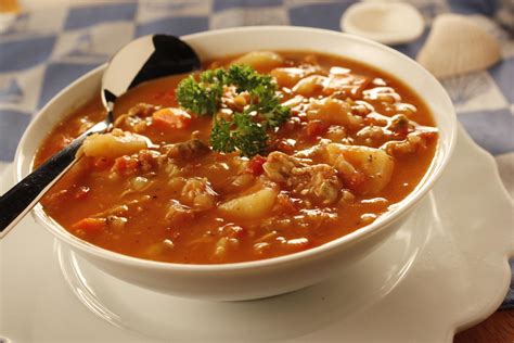 How many calories are in manhattan clam chowder ii - calories, carbs, nutrition