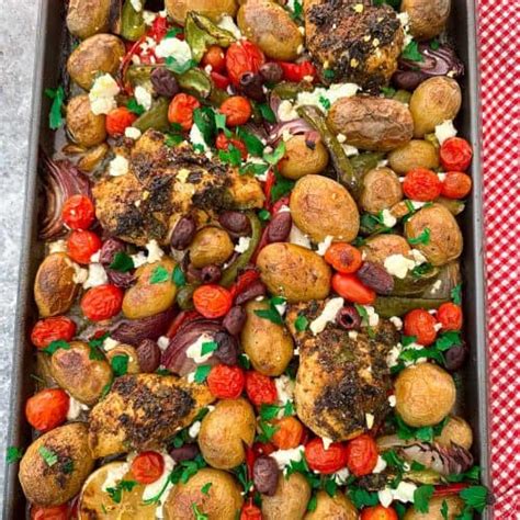 How many calories are in mediterranean deli chicken mediterranean - calories, carbs, nutrition
