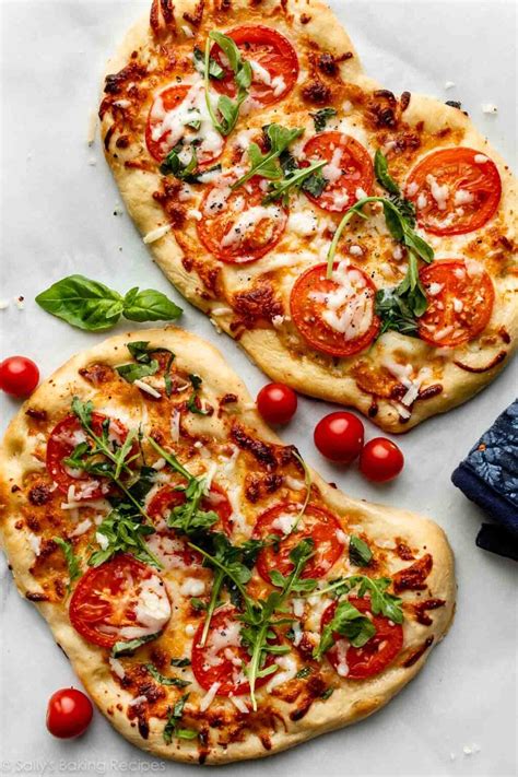 How many calories are in mediterranean flatbread (32566.0) - calories, carbs, nutrition