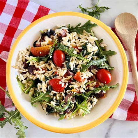 How many calories are in mediterranean orzo salad - calories, carbs, nutrition