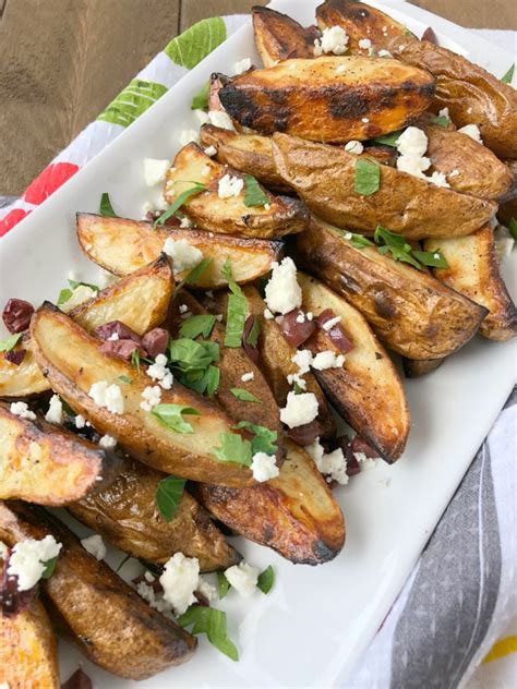 How many calories are in mediterranean potato wedges - calories, carbs, nutrition