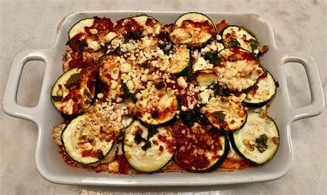 How many calories are in mediterranean vegetable strata - calories, carbs, nutrition