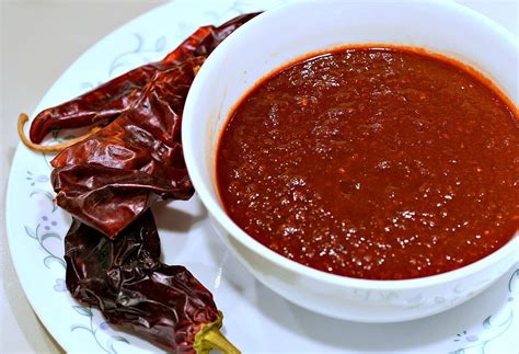 How many calories are in mexican red sauce - calories, carbs, nutrition