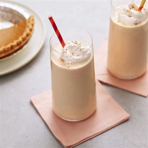 How many calories are in milkshake pumpkin pie 1/2 cup - calories, carbs, nutrition