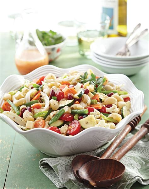 How many calories are in minestrone pasta salad - calories, carbs, nutrition