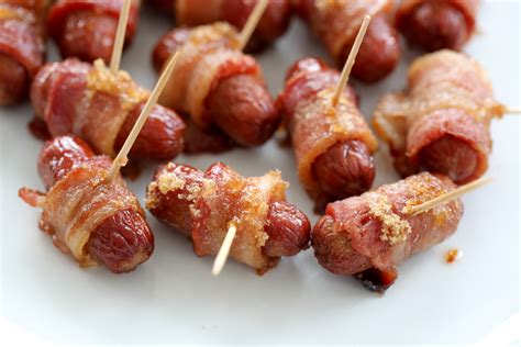 How many calories are in mini bacon-wrapped sausages - calories, carbs, nutrition