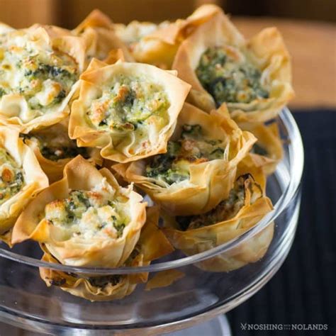 How many calories are in mini spanakopita tarts - calories, carbs, nutrition