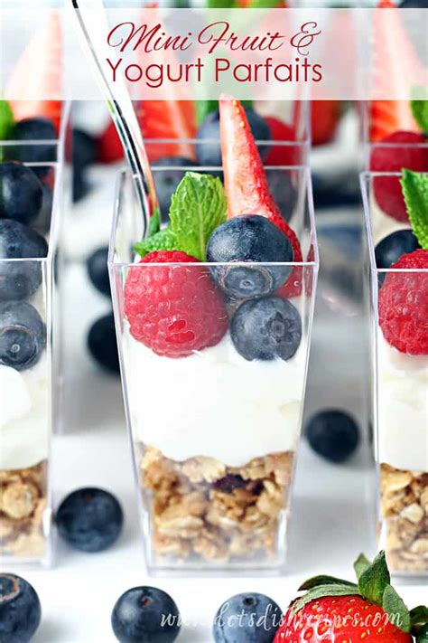 How many calories are in mini yogurt parfait - calories, carbs, nutrition