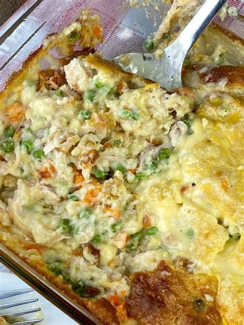 How many calories are in mixed bean casserole with cheddar and herb cobbler - calories, carbs, nutrition