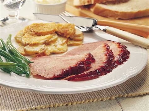 How many calories are in molasses-pepper glazed ham - calories, carbs, nutrition