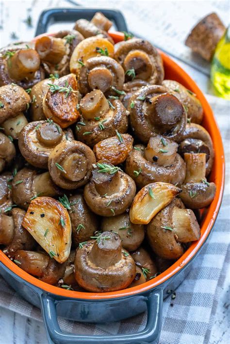 How many calories are in mushroom button roasted garlic & parsley sliced 1/4