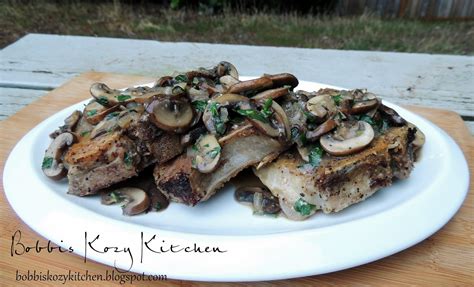 How many calories are in mushrooms with white wine and shallots - calories, carbs, nutrition