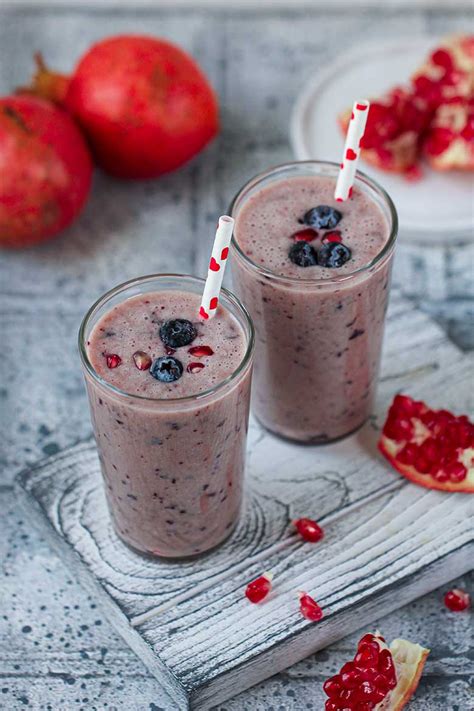 How many calories are in natural smoothie cherry pomegranate 20 oz - calories, carbs, nutrition