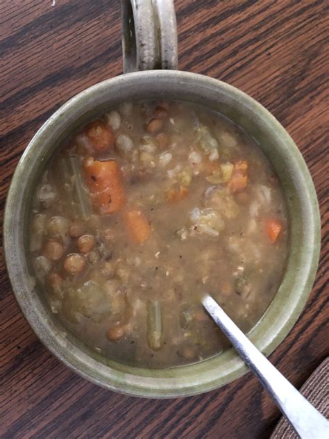 How many calories are in old fashioned bean soup - calories, carbs, nutrition