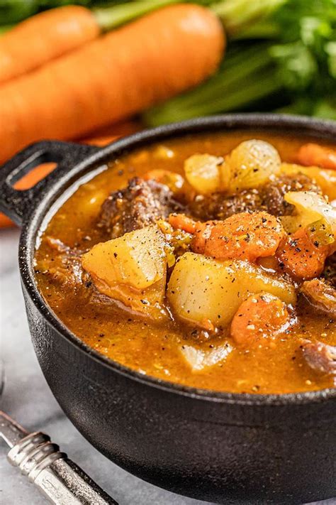 How many calories are in old-fashioned beef stew - calories, carbs, nutrition