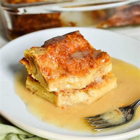 How many calories are in old-fashioned bread pudding - calories, carbs, nutrition