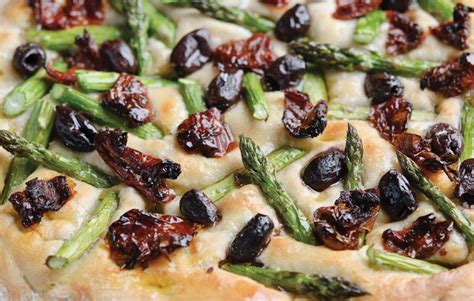 How many calories are in olive focaccia asparagus & fontina (86583.0) - calories, carbs, nutrition