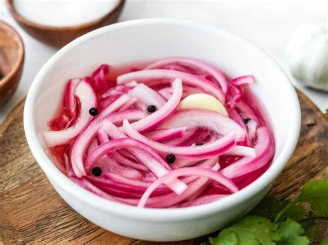 How many calories are in onion red pickled 1 tbsp - calories, carbs, nutrition