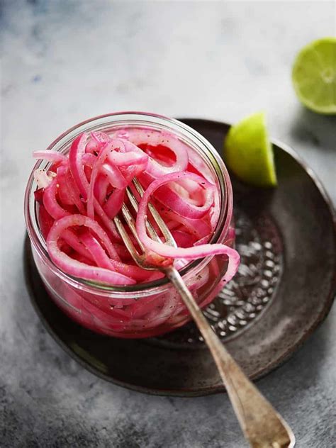 How many calories are in onion red pickled lime juice cilantro 2 tbsp - calories, carbs, nutrition