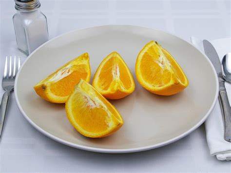 How many calories are in orange slice - calories, carbs, nutrition