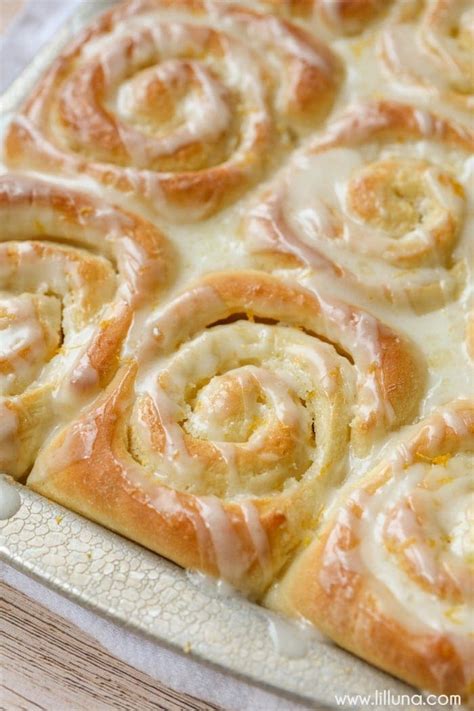 How many calories are in orange sweet rolls - calories, carbs, nutrition