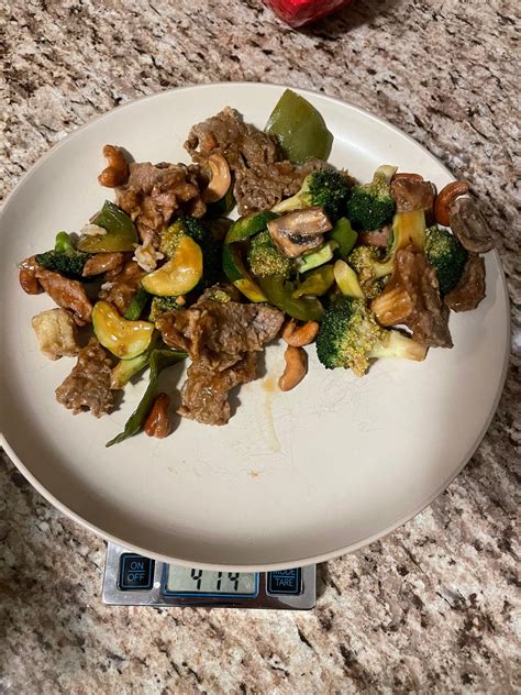 How many calories are in oriental beef & vegetables casserette - calories, carbs, nutrition