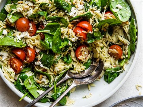 How many calories are in orzo salad with spinach & feta - calories, carbs, nutrition