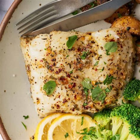 How many calories are in oven baked seabass with rice and a coconut, lime & ginger sauce - calories, carbs, nutrition